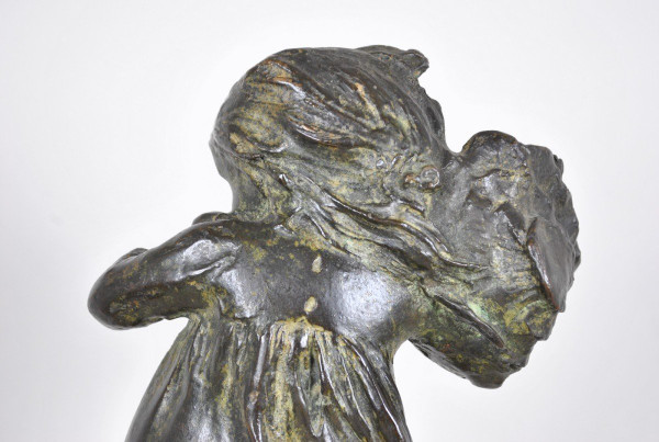 Robin Shippard, Bambina con cucciolo, firmato in bronzo e datato 1901