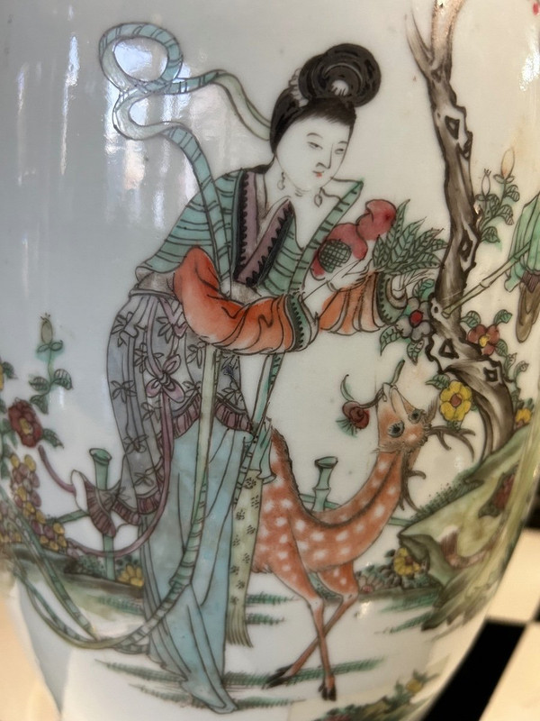 Große chinesische Porzellanvase, spätes 19. Jahrhundert – Chinesisch