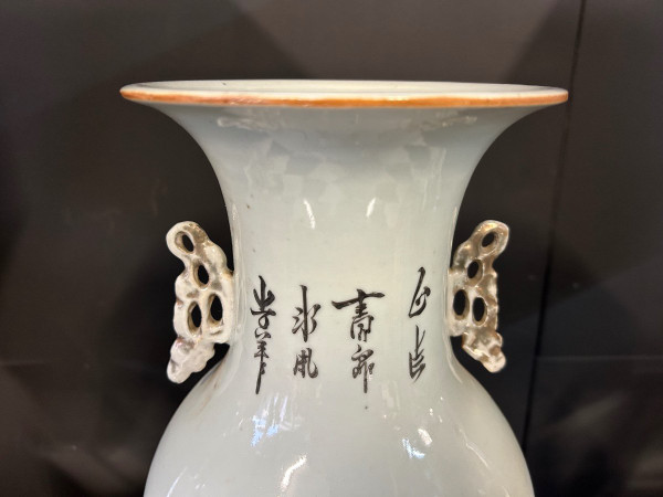 Große chinesische Porzellanvase, spätes 19. Jahrhundert – Chinesisch