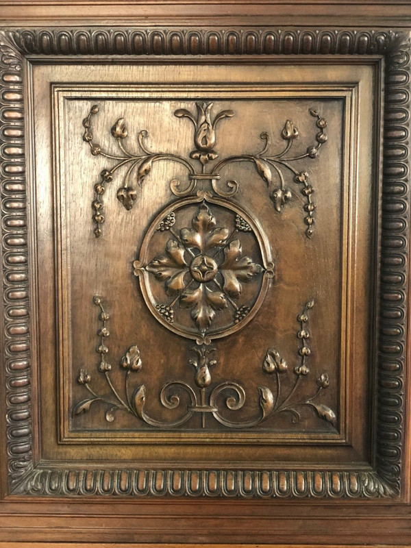 Crédence- buffet- cabinet  Néo- Renaissance En Noyer incrusté  De Marbre époque XIXéme