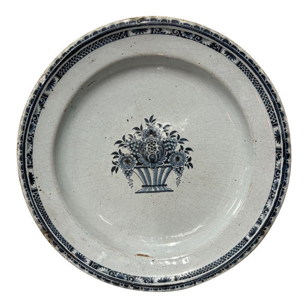 Plat En Faïence De Rouen époque XVIIIème Diamètre 36 Cm