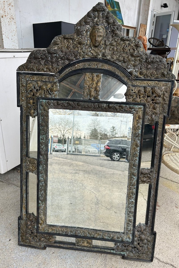 Specchio in ottone e legno annerito in stile Luigi XIII, 1880 circa, H: 149 cm