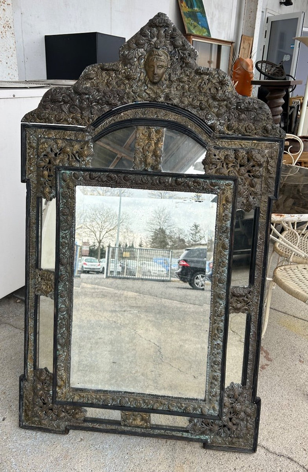 Specchio in ottone e legno annerito in stile Luigi XIII, 1880 circa, H: 149 cm