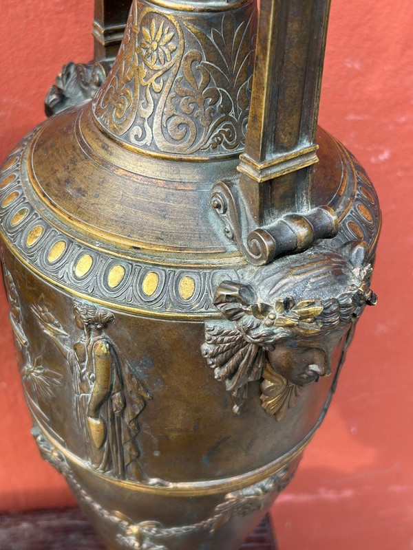 Paire De Vases Amphore Néo - Grec En Bronze à Deux Patines - France Fin XIXéme