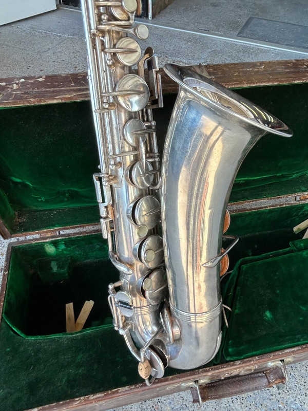 Saxophone - Saxo - Métal Argenté Vers 1930-40 Pas De Marque