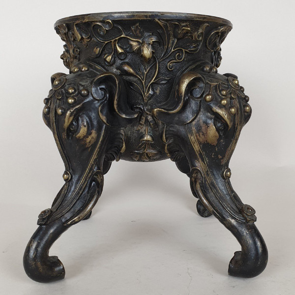 Pied De Coupe En Bronze, Aux Têtes d'éléphants, XIXème Siècle