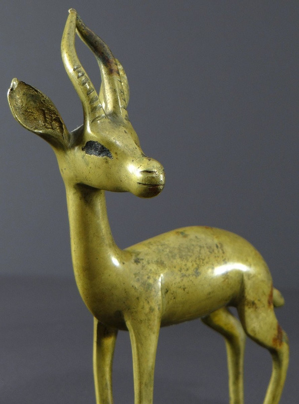 Sud Est Asiatico, Primo Terzo del XX Secolo, Statuetta di Cervo in Bronzo.
