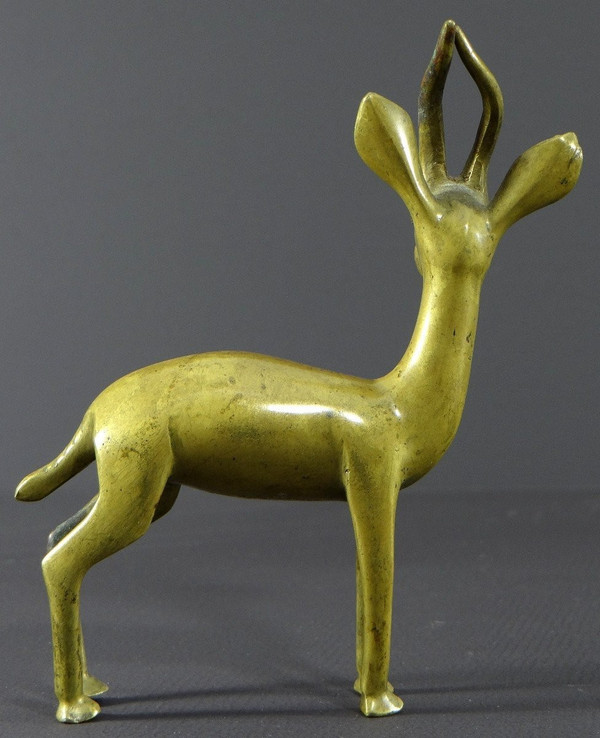 Sud Est Asiatico, Primo Terzo del XX Secolo, Statuetta di Cervo in Bronzo.