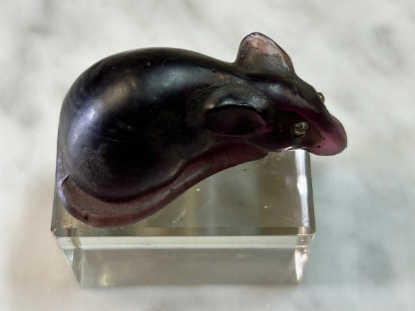 Small Mouse Sculpture In Garnet Glass Circa 1920