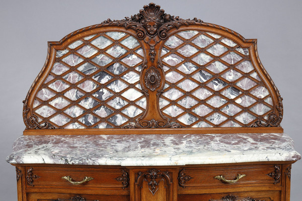 Coppia di credenze in rovere modellato e marmo in stile Regency