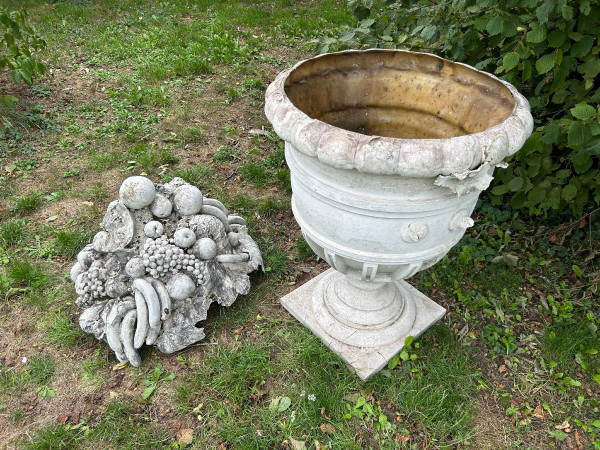 Huge Vase - Pot à Fruits Décoration De Jardin XXe Siècle