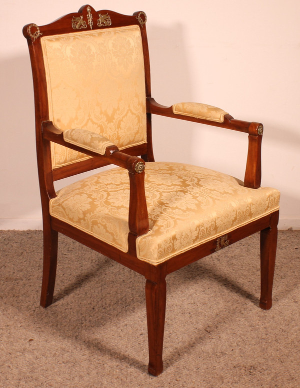 Fauteuil En Acajou De Style Empire