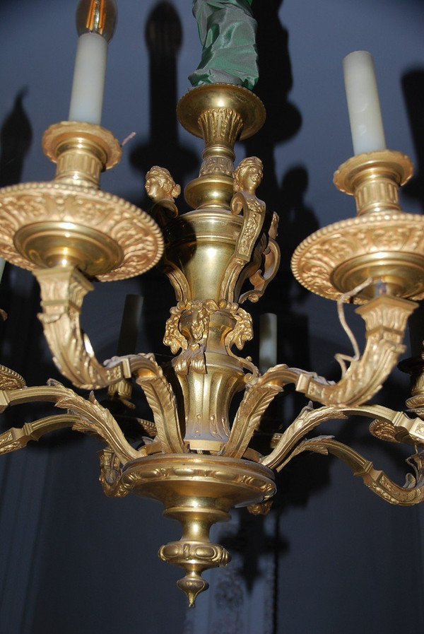 Mazarin, Important Lustre En Bronze Doré  De Style Louis XIV