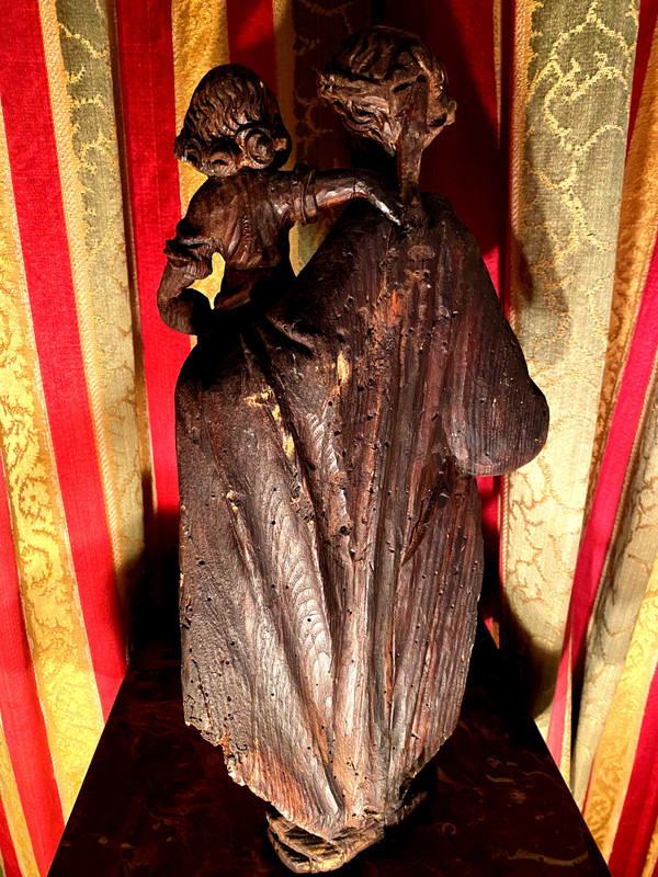 Virgin and Child carved in standing resinous wood from the 18th century mountain work