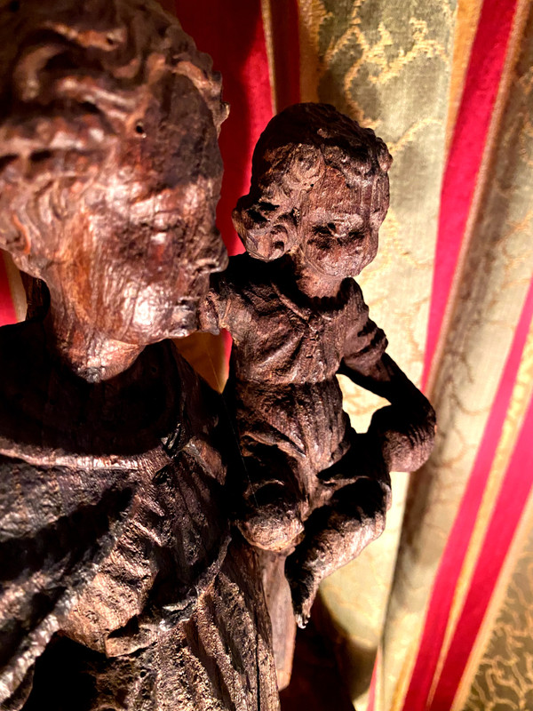 Virgin and Child carved in standing resinous wood from the 18th century mountain work