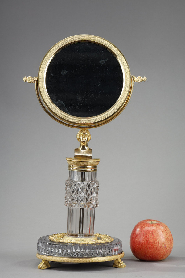 Miroir de toilette en Cristal taillé et monture en bronze doré Charles X