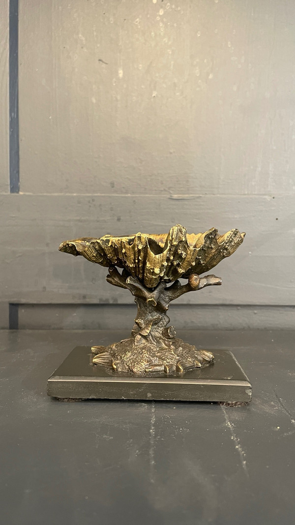 Conchiglia in bronzo dorato, XIX secolo