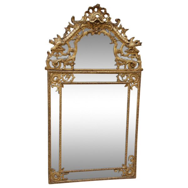 Beautiful Regency period mirror with Parecloses Early 18th century
