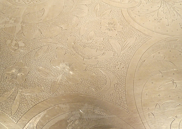 Großes Serviertablett mit Griffen, Louis XV, silberne Metallrebe, 19. Jahrhundert