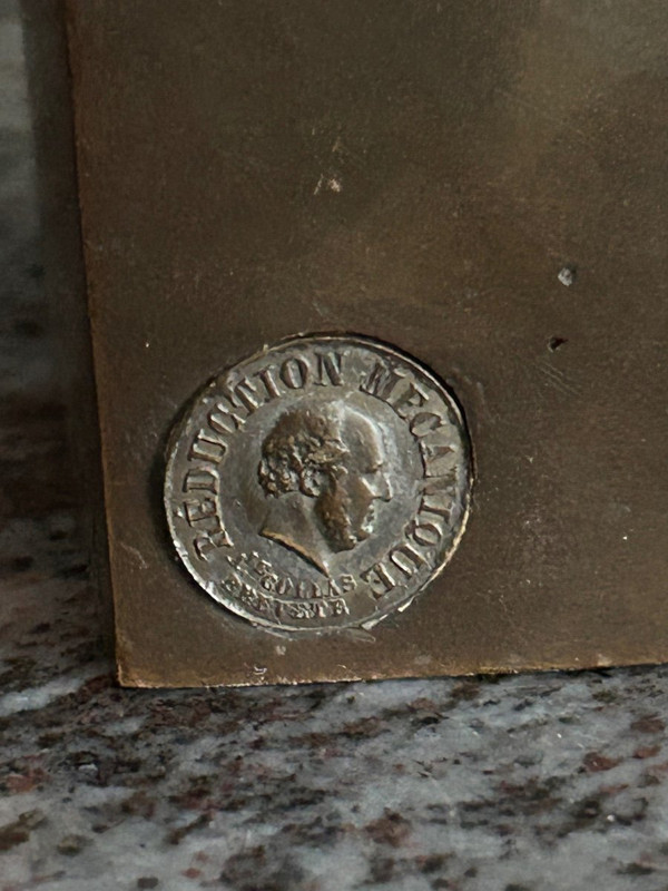 Paul Flosi Busto in bronzo del XIX secolo raffigurante Bouffe Datato 1853 Riduzione Colas