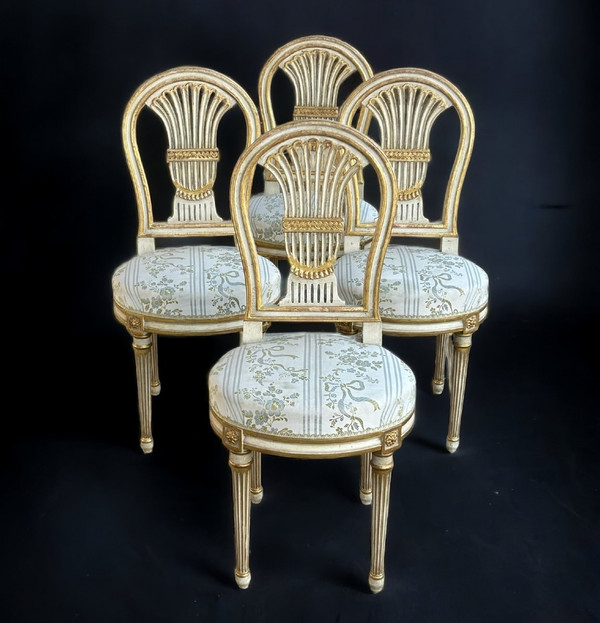 Suite Of Four Louis XVI Style Hot Air Balloon Chairs - Lacquered And Gilded Wood