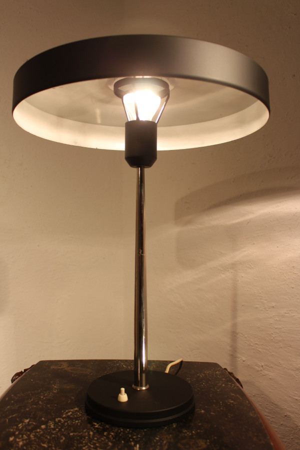 Lampada anni '70 di Louis Kalff