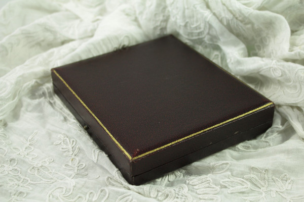 Art Deco lacquered metal case in its box circa 1930
