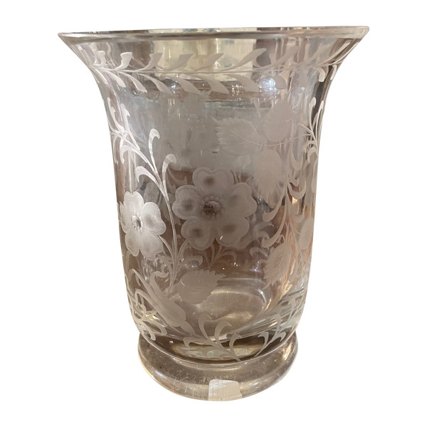 Vase cristal gravé 