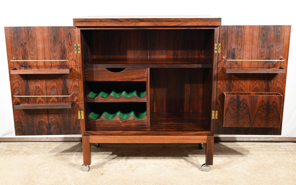 Bar Scandinave à Roulettes en Palissandre de Rio, signé Torbjørn Afdal pour Bruksbo – 1960