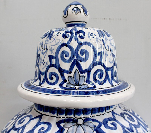 Delft Earthenware Vase – Early 20th Century