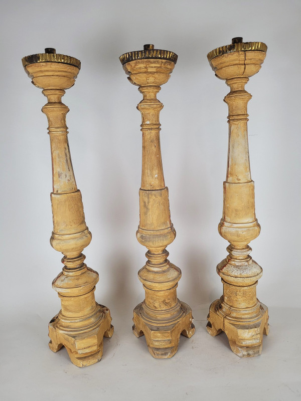 Suite Of 3 Large Candlesticks In Golden Wood, Early 19th Century