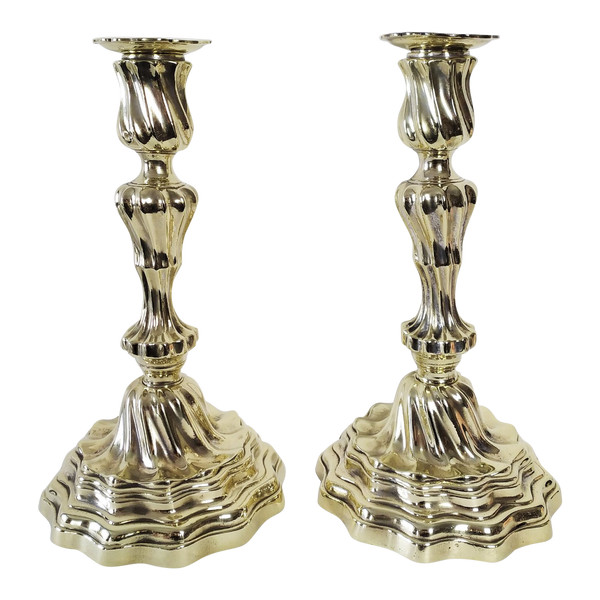 Paire De Bougeoirs  De Style Rocaille 18ème