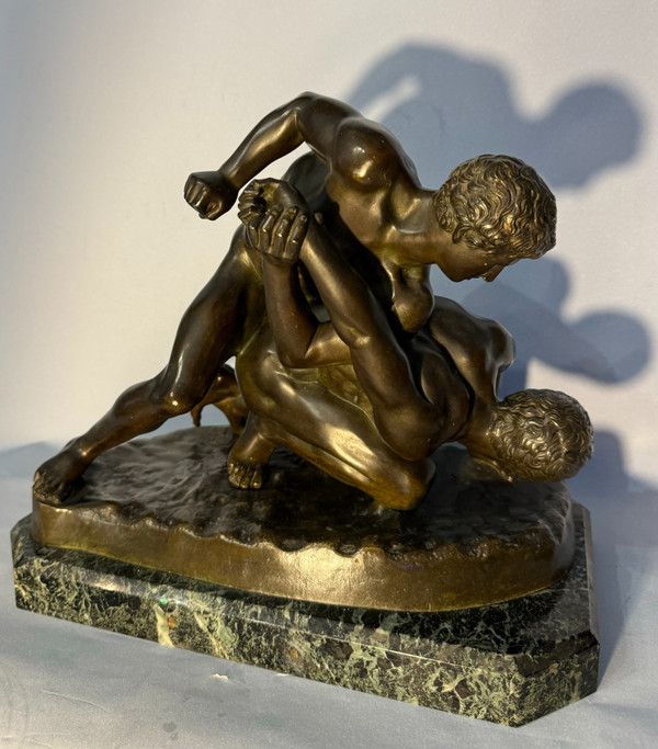 I lottatori medicei, scultura in bronzo del Grand Tour