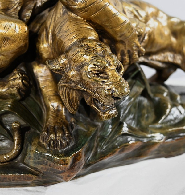 Gruppo in bronzo "Combat de Tigres", firmato E. Drouot - Fine XIX secolo