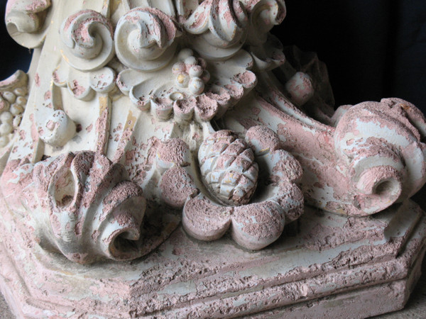 Paire de consoles d'appliques murales en terre cuite époque 19ème de style Louis XV