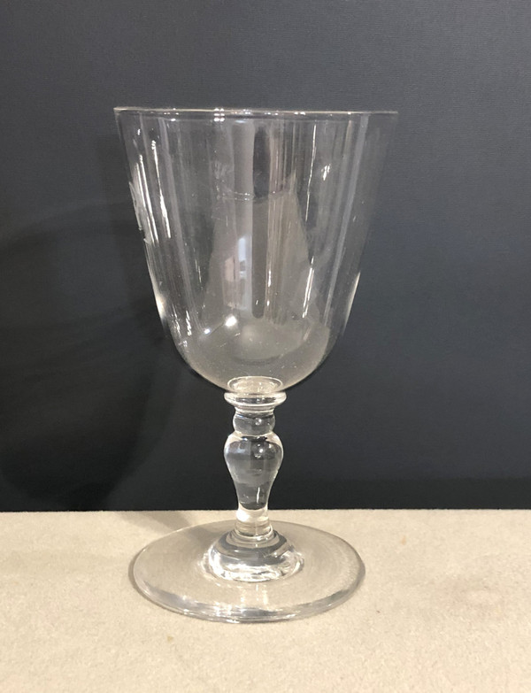 Antico bicchiere con stelo in cristallo del servizio imperiale di NAPOLEONE III monogrammato con la N coronata