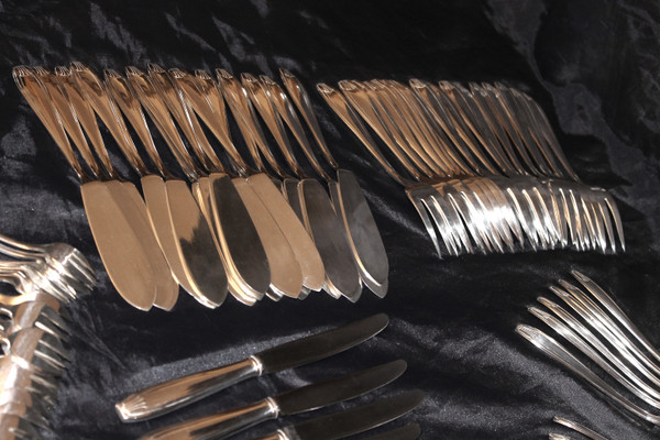 127-piece silver-plated household set from Félix frères in Toulouse, Art Deco style