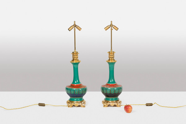 Pair of Paris porcelain and gilt bronze lamps. Circa 1850.