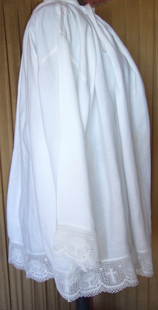Altes Priestergewand Ende des 19. Jahrhunderts
