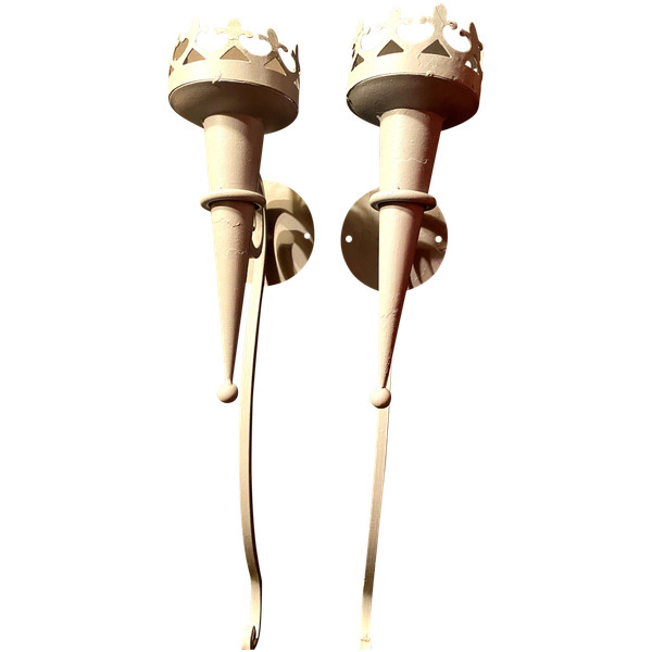 Pair of 1950s "Neo-Moyenageux" style sconces in grey zinc-lacquered iron