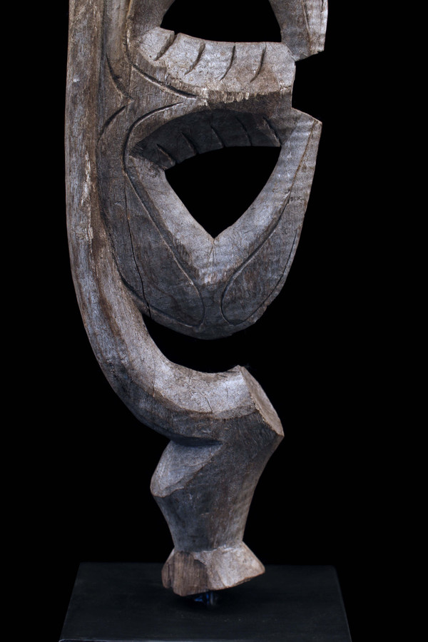 Yipwon cult figure, sculpture, tribal art, Papua New Guinea, oceanic art, Oceania