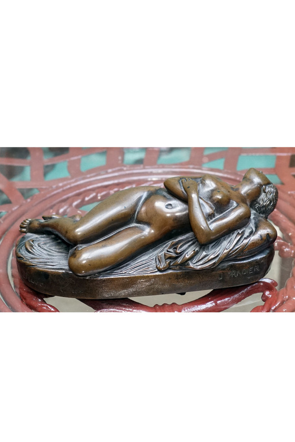 James PRADIER Bronze "Junge Frau im Schlaf".