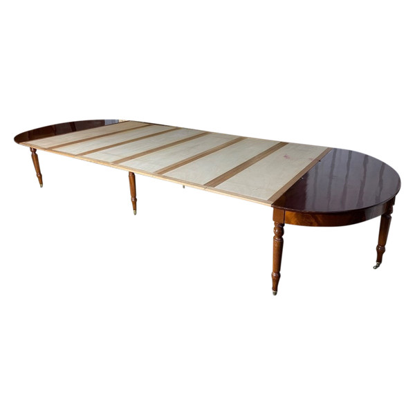 Louis Philippe Half-moon dining table with 8 leaves