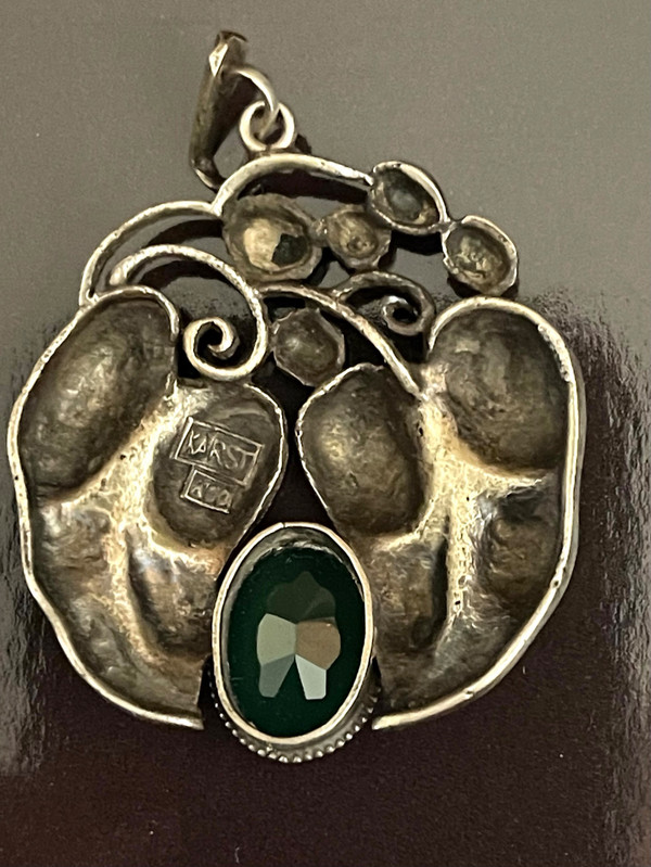 KARL KARST, pendentif en argent Art -Nouveau. 1910’s, Pforzheim Germany.