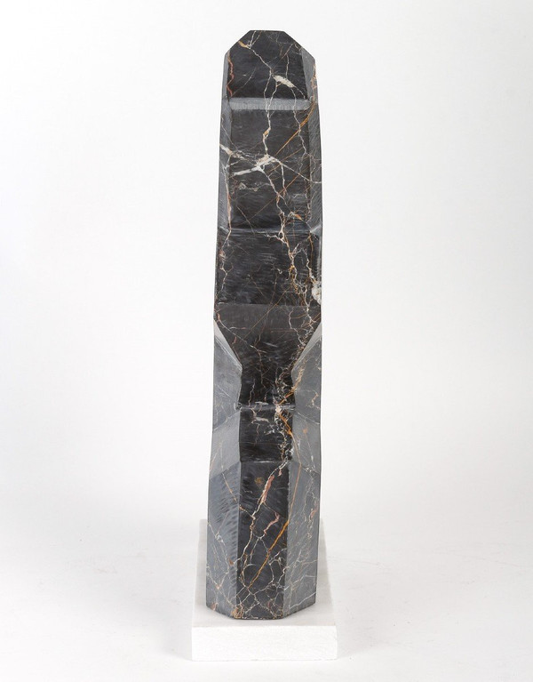 Scultura in marmo di Savy