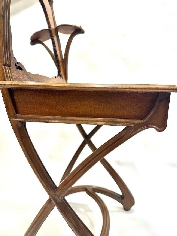Louis Majorelle Coiffeuse Art Nouveau "Aux Abeilles"