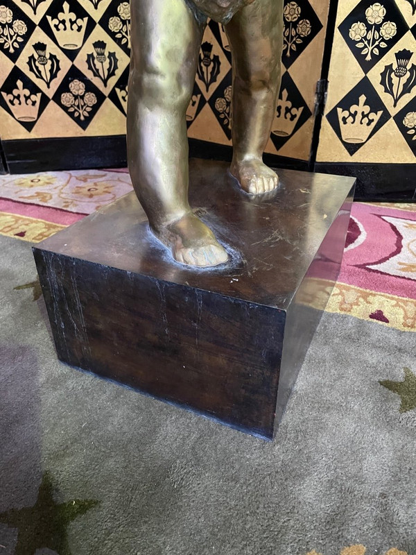 Bronze à L’enfant portant une étoile de David signé ANNOUK DUPONT 1/8