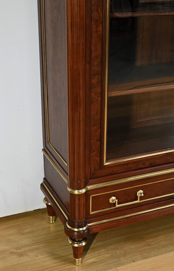 Grande Bibliothèque en Acajou, style Louis XVI – Milieu XIXe