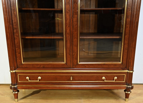 Grande Bibliothèque en Acajou, style Louis XVI – Milieu XIXe