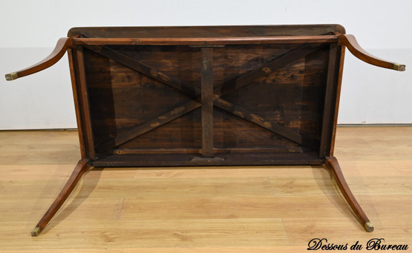 Table Office in Ash and Acacia, Louis XV period - 18th century